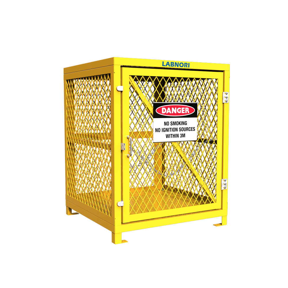 Forklift Storage Cage. 1 Storage Level Up To 4 Forklift Cylinders