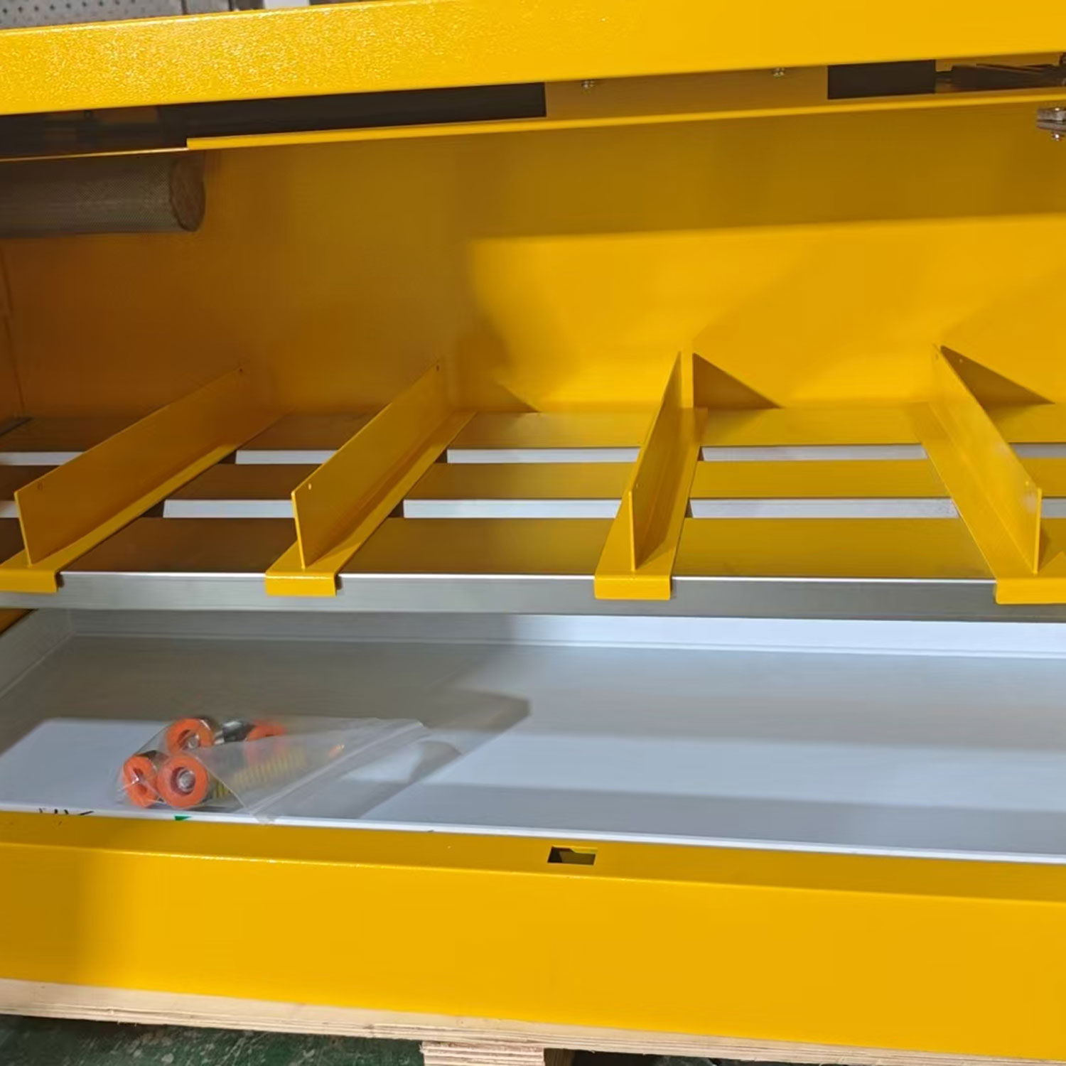 Steel Shelf Dividers, Yellow, 4pcs/set